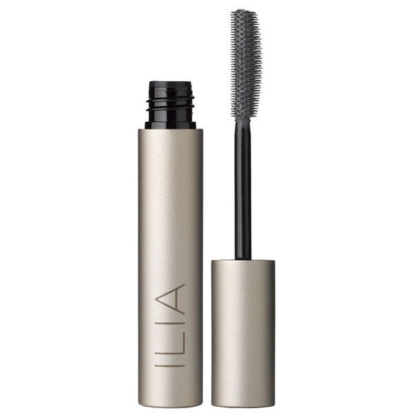 Charcoal grey organic mascara Ilia