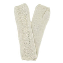 White cashlama Flor mittens