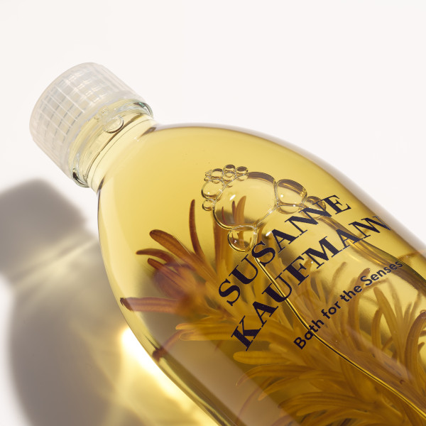 Susanne Kaufmann - Oil Bath for the senses Susanne Kaufmann - Oil Bath for the senses