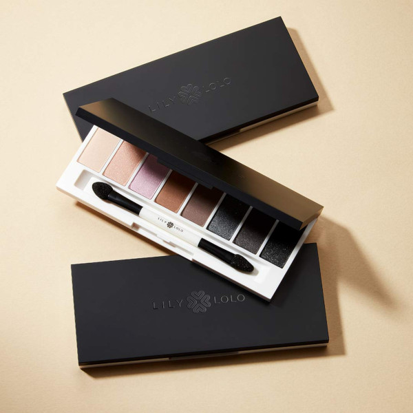 Lily Lolo - Smoke & Mirrors eye shadow palette Lily Lolo - Smoke & Mirrors eye shadow palette