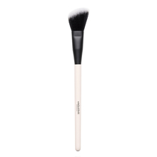 Angled Blush Brush Estelle & Thild - Angled Blush Brush