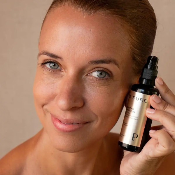 LE PURE - Perfecting Illumination - Natural Glow moisturising foundation