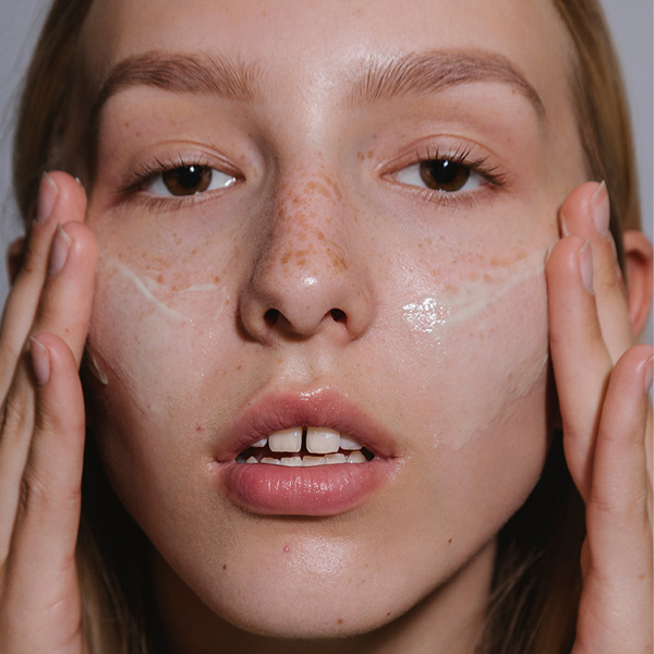 Madara - ACNE - Hydra-Derm Balancing Fluid Madara - ACNE - Hydra-Derm Balancing Fluid