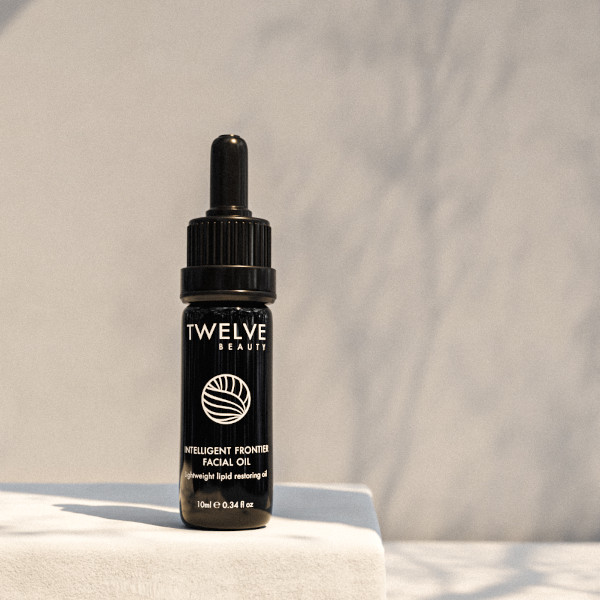 Twelve Beauty - Intelligent Frontier Facial Oil - Lightweight Lipid Restoring Oil Twelve Beauty - Intelligent Frontier Facial Oil - Lightweight Lipid Restoring Oil