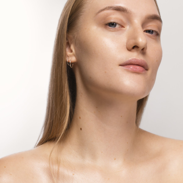 Madara - Hydra Glow Hyaluron Peptide Serum Madara - Hydra Glow Hyaluron Peptide Serum