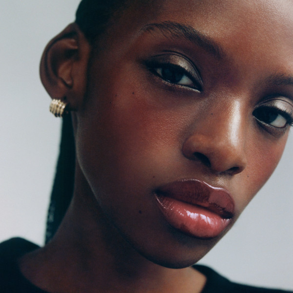 Manasi 7 - Tinted Beauty Potion Hoya Manasi 7 - Tinted Beauty Potion Hoya