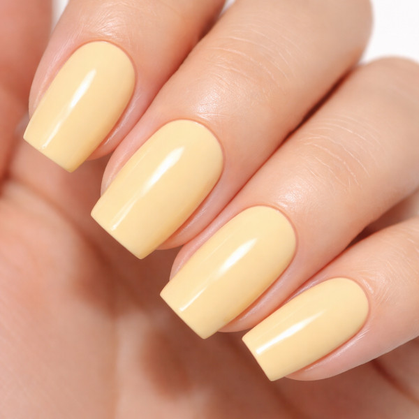 Kure Bazaar - Butter Cream natural nail polish