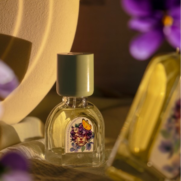 Le Jardin Retrouv&eacute; - Violette Kew