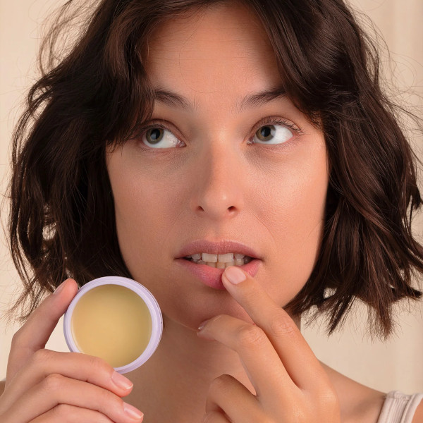 ECLO - Regenerating lip serum - Sérum Lèvres Régénérant ECLO - Regenerating lip serum - Sérum Lèvres Régénérant
