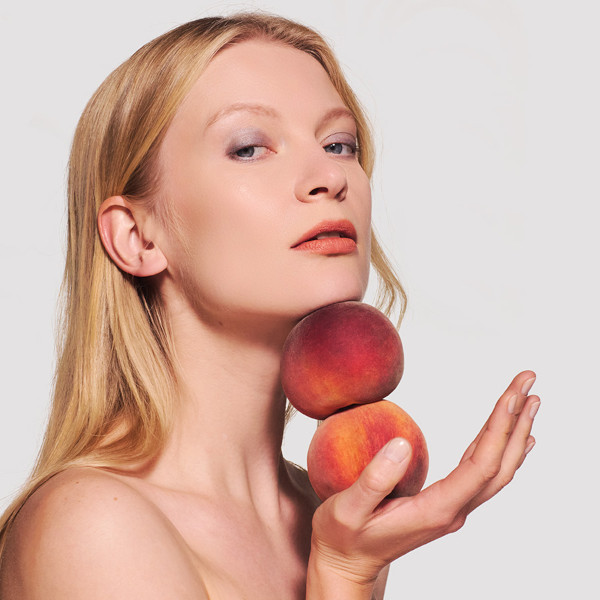 Dr. Hauschka - Organic Lip crayon 01 - Peach