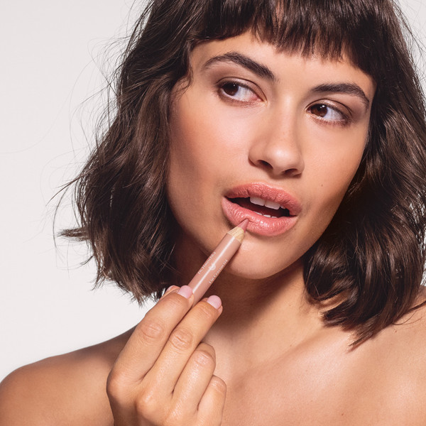 Dr. Hauschka - Organic Lip crayon 04 - Litchi Dr. Hauschka - Organic Lip crayon 04 - Litchi