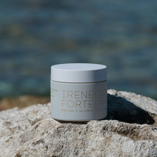 Irene Forte Skincare - Red Algae Resurfacing Body Exfoliator Irene Forte Skincare - Red Algae Resurfacing Body Exfoliator