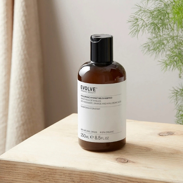 Evolve - Hyaluronic Hydrating Shampoo Evolve - Hyaluronic Hydrating Shampoo