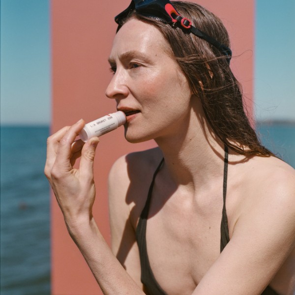 L:a Bruket - Replenishing Lip & Cheek Tinted Balm L:a Bruket - Replenishing Lip & Cheek Tinted Balm