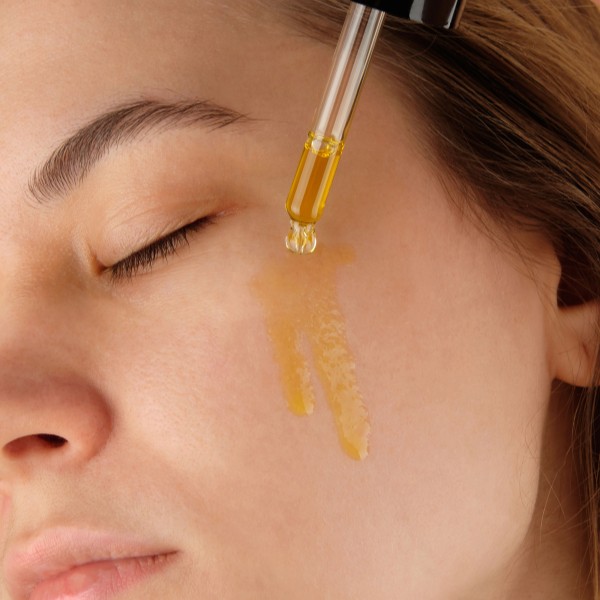 Azra Botanical Simplicity - Daily Support Oil Azra Botanical Simplicity - Daily Support Oil