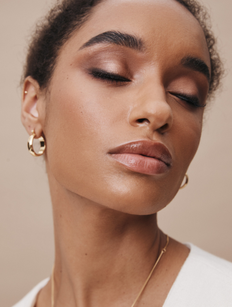 Clean and natural makeup