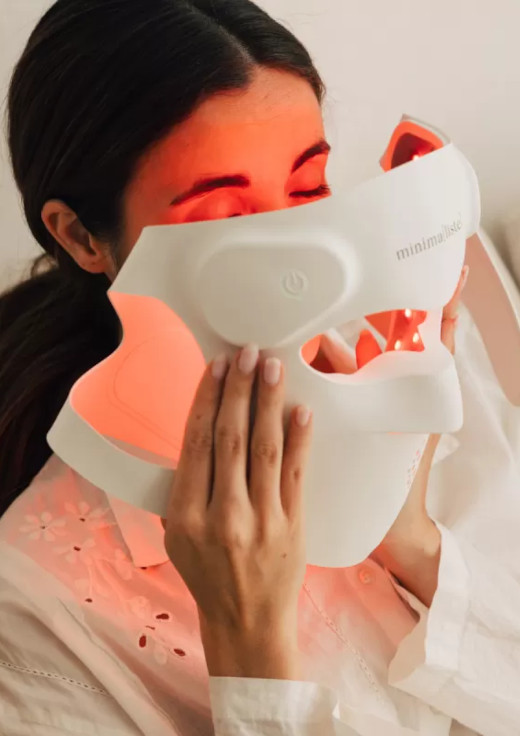Minimalist LED Face Mask